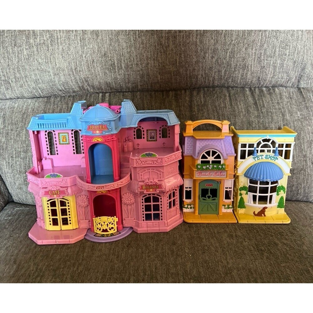 Vintage Fisher-Price Sweet Streets Grand Hotel & Pet Shop Bundle (2001)*READ*